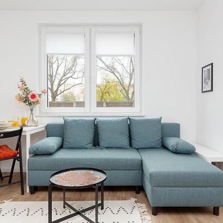 Studio Apartment Ochota Siemienskiego By Noclegi Renters Warsaw Exterior photo